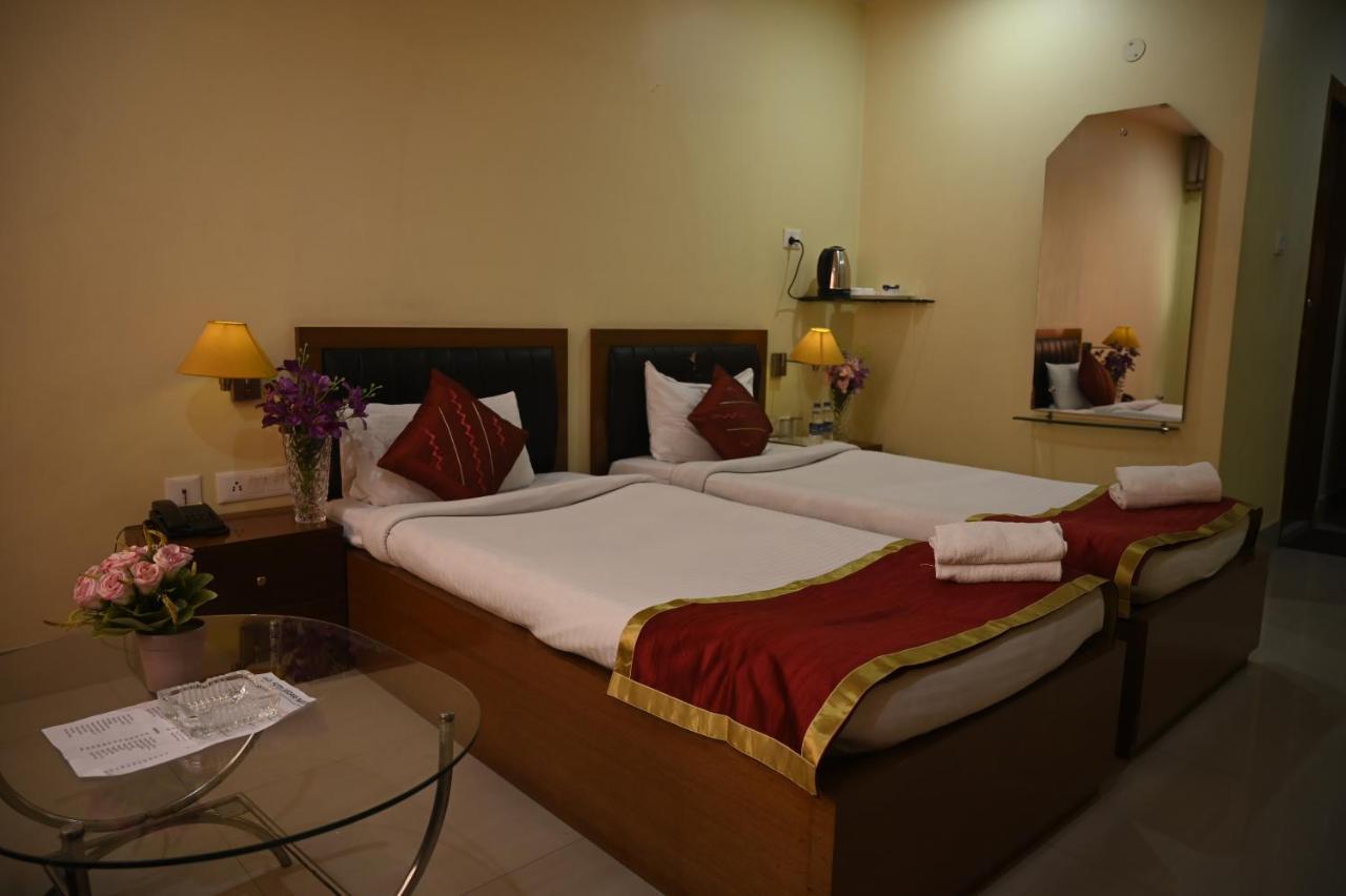 Hotel Dooars Mountain Alipur Duar Exterior foto