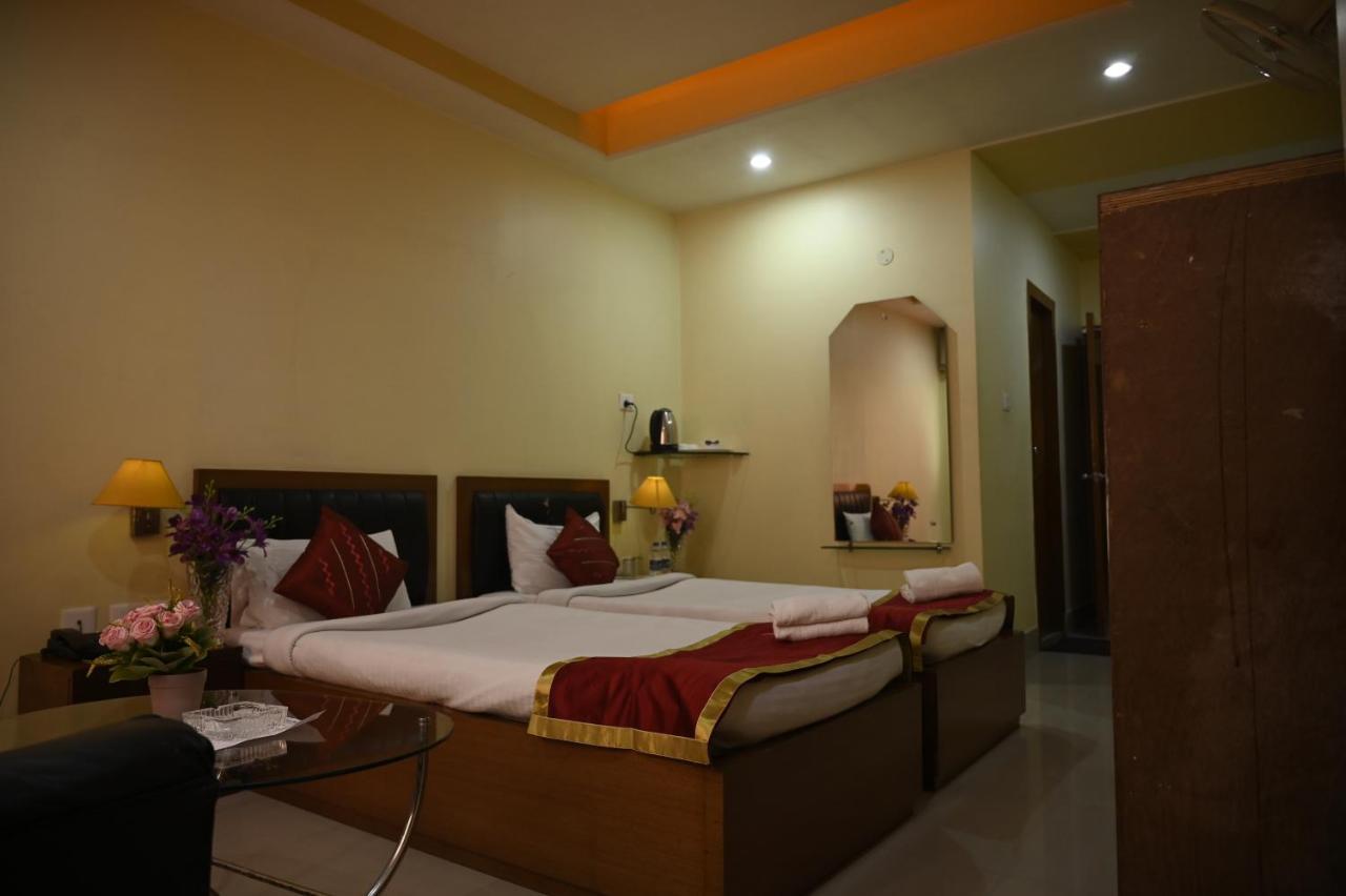 Hotel Dooars Mountain Alipur Duar Exterior foto